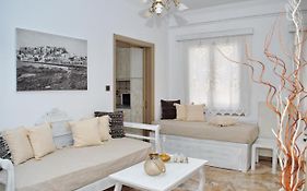 Appartamento di 35 m² con 1 camera(e) e 1 bagno(i) privato(i) in zona Naxos Island
